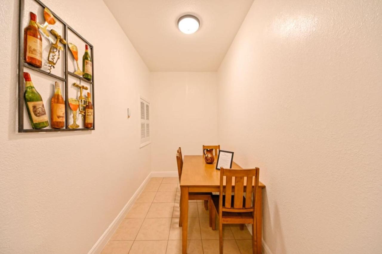 Paradise In Brandon With Luxurious 6 Person Spa Exterior foto